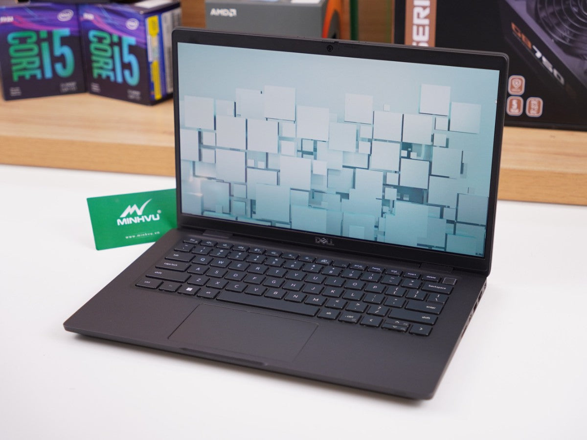 Dell – Latitude 7330 (Black) – i5-1245U • 16 GB • 256 GB • 13.3"